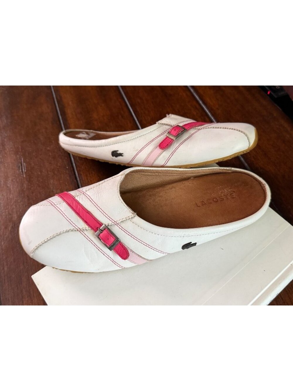 size 7 1.2 Y2K Lacoste white leather mule slip on shoes pink strip, alligator lo